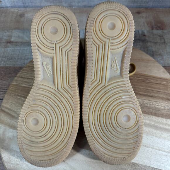 Nike Air Force Shoes Youth Kids 6Y Fits Women 7.5-8 Suede Tan 1 High LV8 Lace Up - Picture 7 of 12